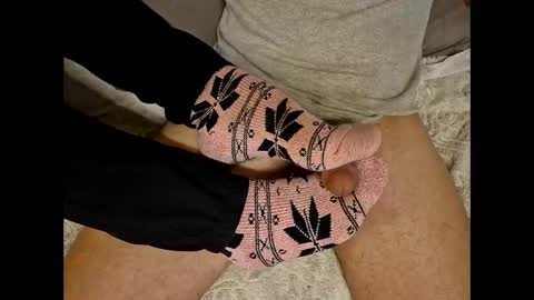 allaboutfeetcouple online show from 2, 11, 2025