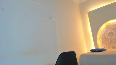 Allanna online show from 9, 12, 2024