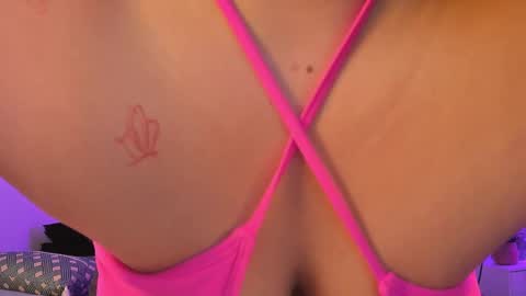 Snapshot of allasska_ chatting on 5, 3, 2025 Laura online show from 5, 3, 2025