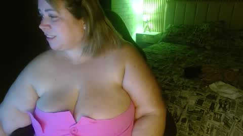 Snapshot of allegra_ferragamo chatting on 6, 2, 2025 Ale online show from 6, 2, 2025