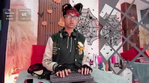 Snapshot of allen_starck chatting on 14, 10, 2025 Allen online show from 14, 10, 2025