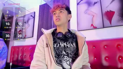 Snapshot of allen_starck chatting on 29, 10, 2025 Allen online show from 29, 10, 2025