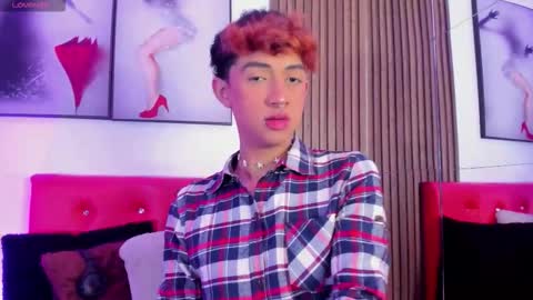 Snapshot of allen_starck chatting on 31, 10, 2025 Allen online show from 31, 10, 2025