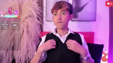 Snapshot of allen_starck chatting on 28, 11, 2025 Allen online show from 28, 11, 2025