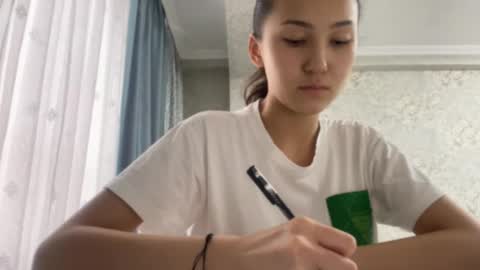 Snapshot of allenargudin chatting on 17, 12, 2025 Fatima online show from 17, 12, 2025