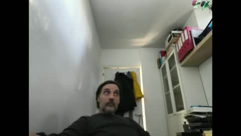 Snapshot of allenvic chatting on 1, 12, 2025 allenvic online show from 1, 12, 2025