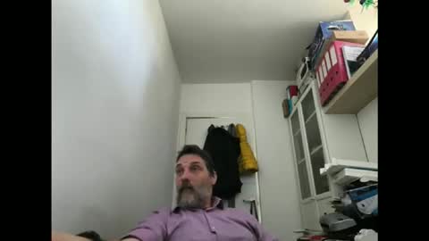 Snapshot of allenvic chatting on 18, 3, 2026 allenvic online show from 18, 3, 2026