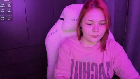 Snapshot of alli_zi chatting on 23, 6, 2026 Blair online show from 23, 6, 2026