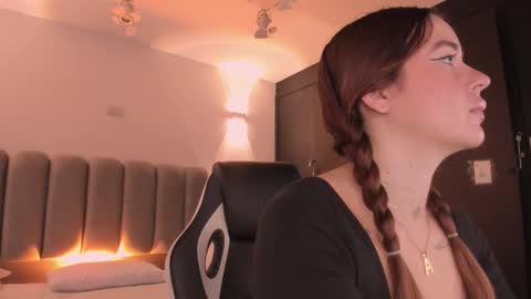 Snapshot of allicelover chatting on 7, 1, 2026 ALLICE online show from 7, 1, 2026