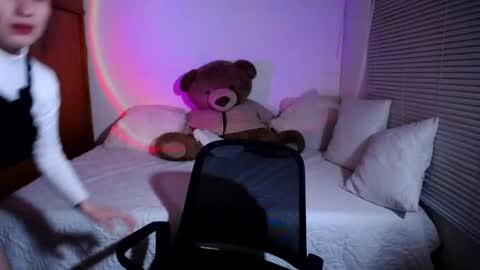 Allie  online show from 8, 3, 2025