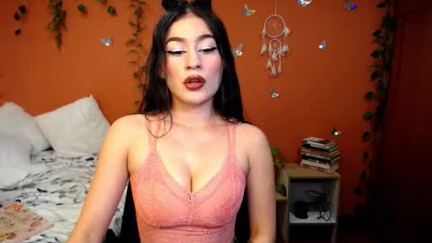 Allie  online show from 7, 10, 2025