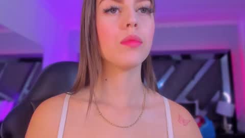 Snapshot of allijadid chatting on 4, 11, 2025 online show from 4, 11, 2025