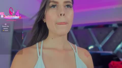 Snapshot of allijadid chatting on 14, 11, 2025 online show from 14, 11, 2025