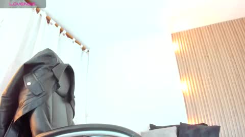 allison_fosther online show from 28, 11, 2025