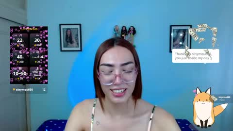 Snapshot of allisonblossom chatting on 22, 4, 2026 online show from 22, 4, 2026