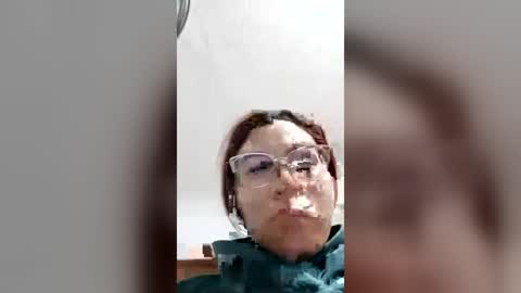 Snapshot of allisonlove_88 chatting on 15, 7, 2026 ALLISON online show from 15, 7, 2026