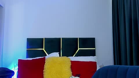 Snapshot of allisonsweetie chatting on 29, 6, 2026 AllisonSweetie online show from 29, 6, 2026