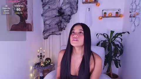 Snapshot of allisxxnn_fox chatting on 1, 10, 2025 Allisxn Fox online show from 1, 10, 2025