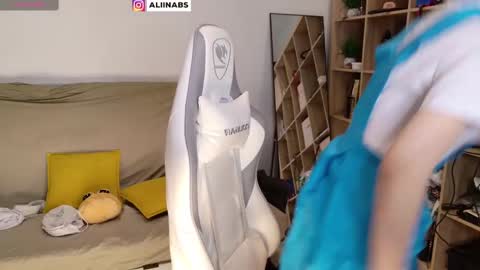 Snapshot of alllinaeve chatting on 7, 3, 2025 Alina online show from 7, 3, 2025