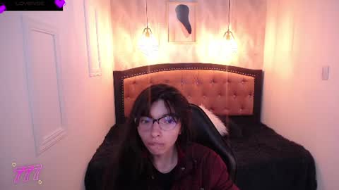 Snapshot of alllyson_ chatting on 2, 7, 2026 alison online show from 2, 7, 2026