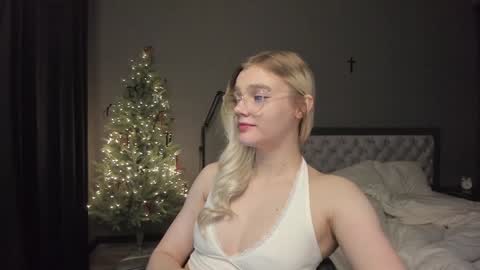 ALOTROPP NOT BABY online show from 4, 1, 2025