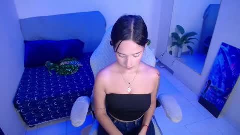 alloy_tiny online show from 21, 3, 2026