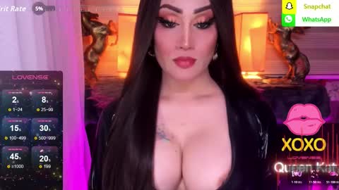 Snapshot of alluring_gemini chatting on 12, 11, 2025 Queen Majesty Katy online show from 12, 11, 2025