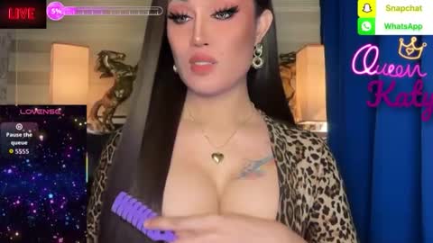 Queen Majesty Katy online show from 13, 4, 2026