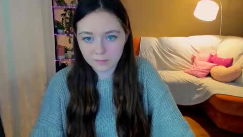 alluringeyess online show from 12, 9, 2025