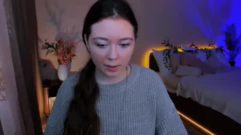 alluringeyess online show from 21, 9, 2025