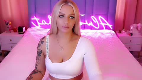 AlwaysHot online show from 3, 12, 2024