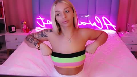 AlwaysHot online show from 10, 1, 2025