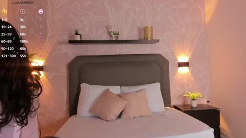 A L L I E online show from 30, 10, 2025