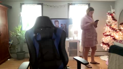 allyanalangel online show from 27, 1, 2025