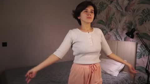 Snapshot of allynstuddard chatting on 15, 12, 2025 Emily online show from 15, 12, 2025