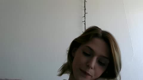 Ally Girl In Her Ally World online show from 25, 5, 2026
