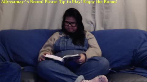 Allyssamay online show from 28, 2, 2025