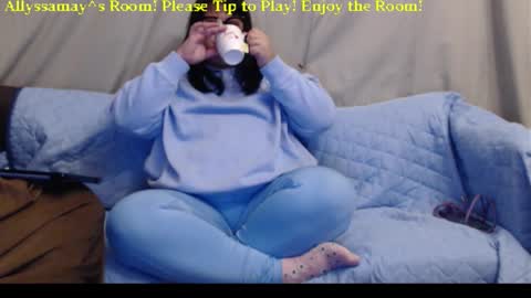 Allyssamay online show from 2, 2, 2026