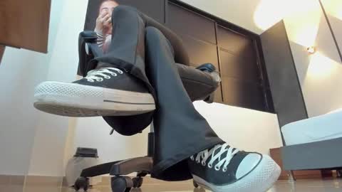 ALMA FENIX  online show from 12, 9, 2025