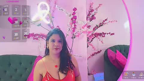 ALMENDRAEVANS online show from 9, 2, 2025