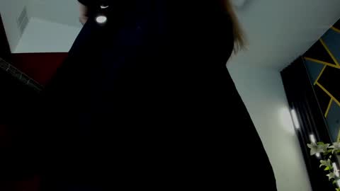 Snapshot of almma_ chatting on 27, 1, 2025 ALMMA online show from 27, 1, 2025