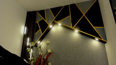 Snapshot of almma_ chatting on 5, 2, 2025 ALMMA online show from 5, 2, 2025