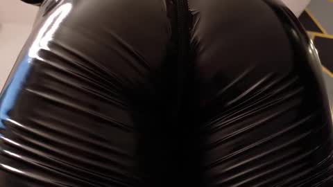 Snapshot of almma_ chatting on 25, 2, 2025 ALMMA online show from 25, 2, 2025