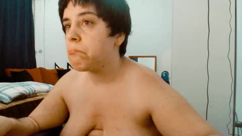 Almond online show from 29, 3, 2026