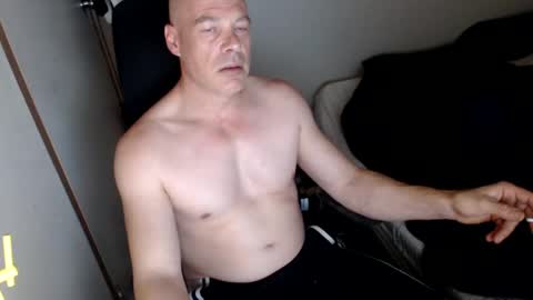 Snapshot of almostanything4u chatting on 7, 12, 2024 almostanything4u online show from 7, 12, 2024