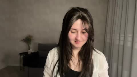 Anna online show from 9, 5, 2026