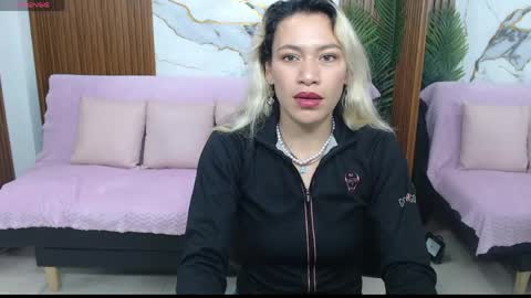 alonddra_tay online show from 16, 4, 2026