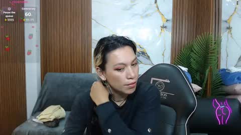 alonddra_tay online show from 25, 5, 2026