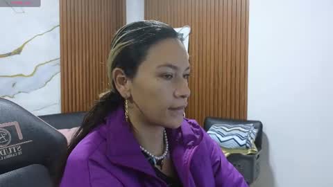 alonddra_tay online show from 17, 6, 2026