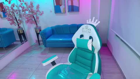 Alondra  online show from 7, 1, 2026